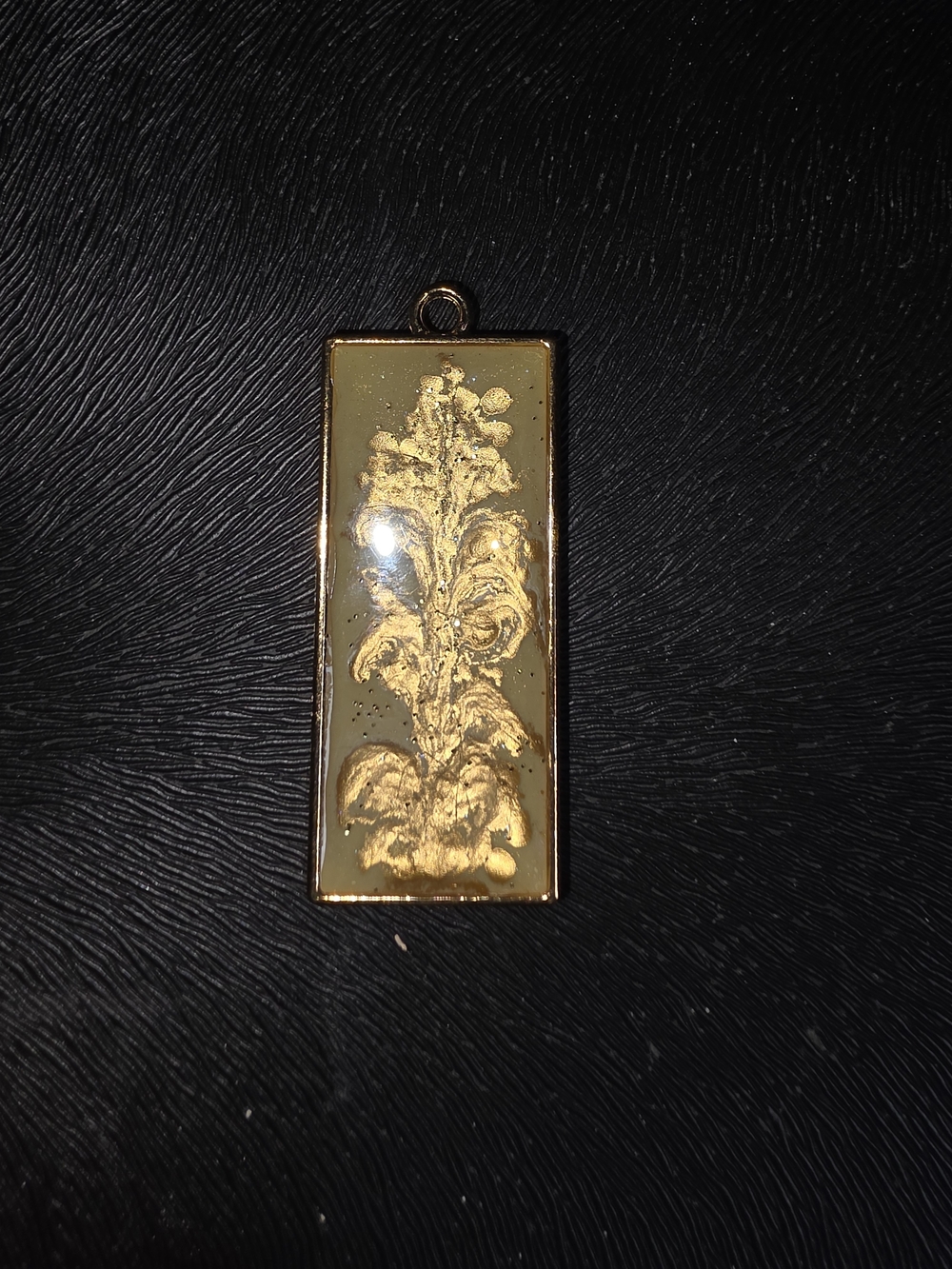 Gold Floral Rectangular Pendant